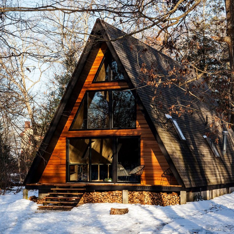 Дом шалаш а frame House.