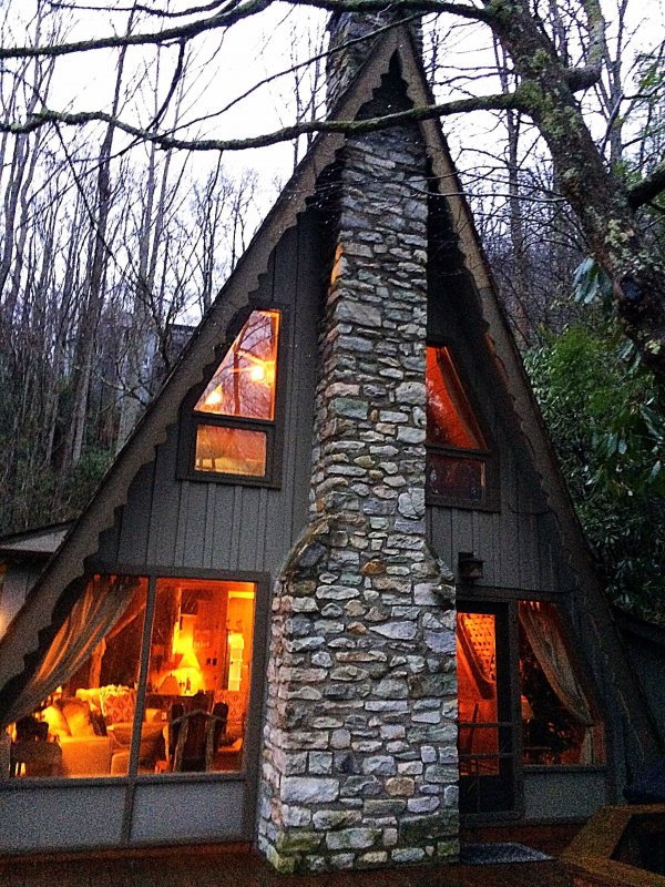 А-образный дом. A-frame. Дом шалаш.