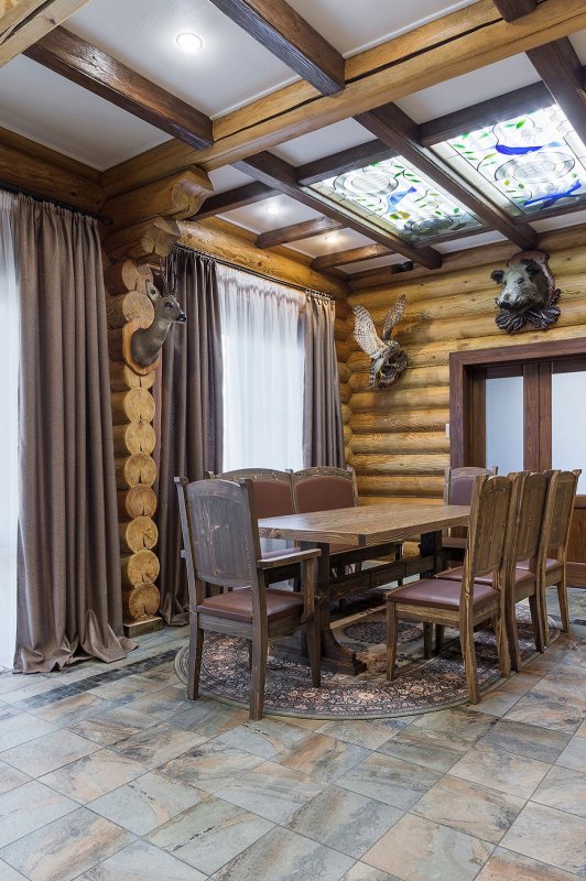 Потолки в охотничьем стиле