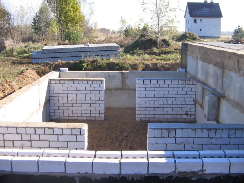 Хозблок с зоной барбекю