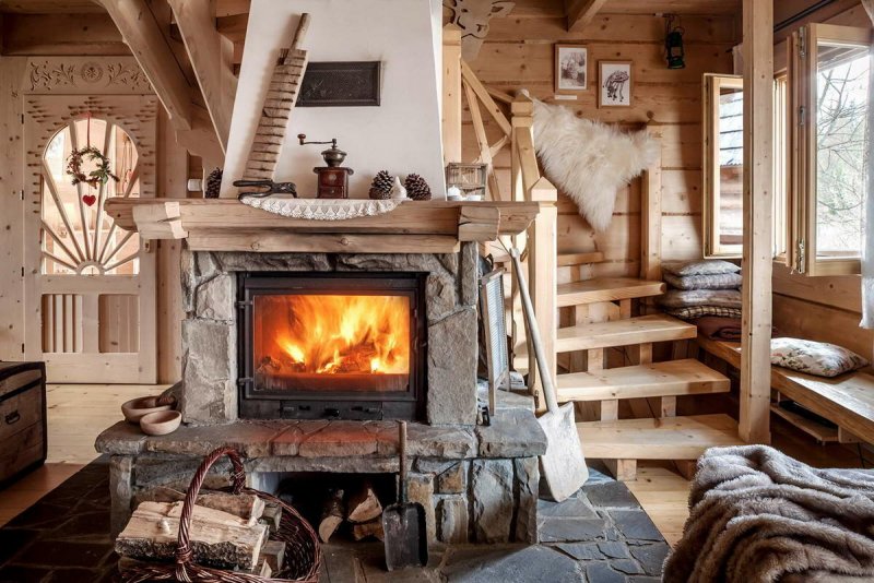 Chalet камин
