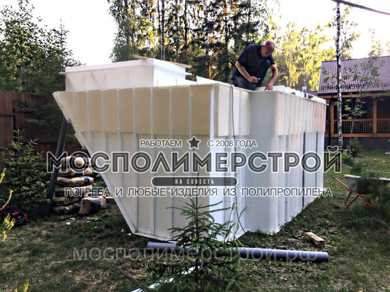 Пластиковый погреб 3500 Тингир