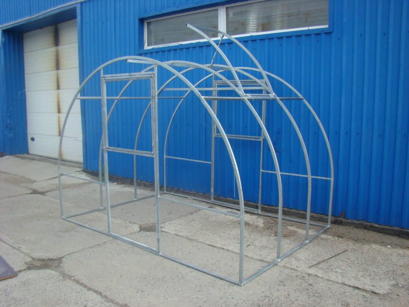 Каркас теплицы Дачница стандарт 2*4*2,1м