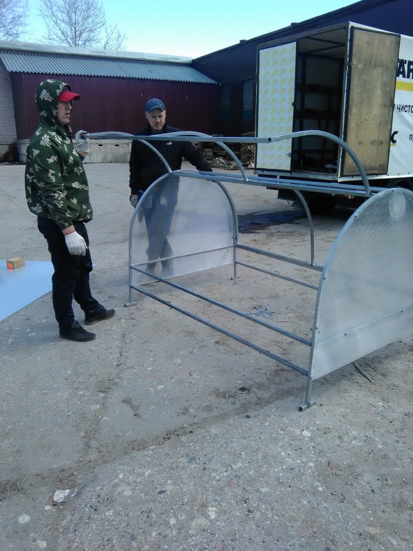 Теплица Крепыш Наполеон