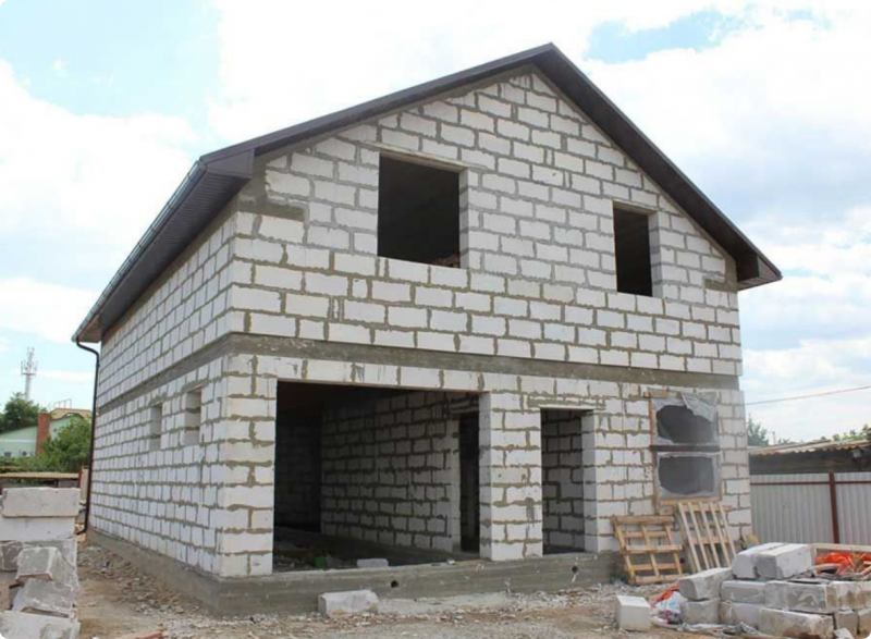 Сарай из блоков