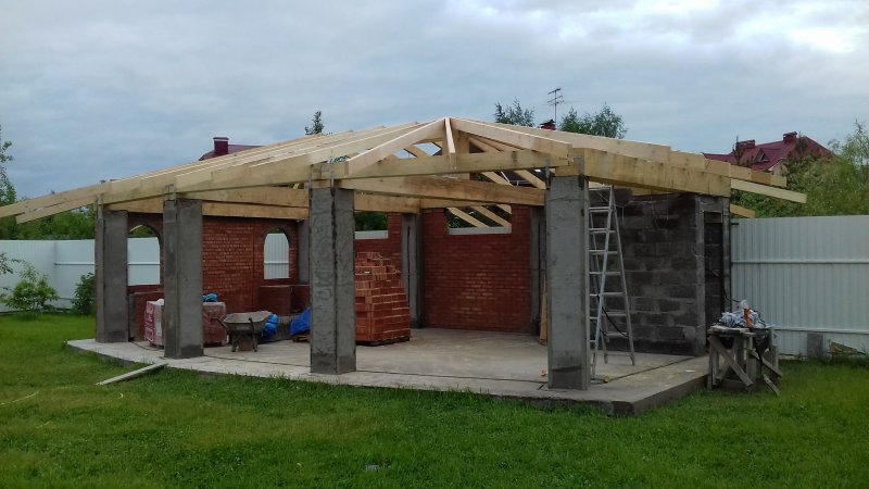 Крыша для гаража из пеноблоков