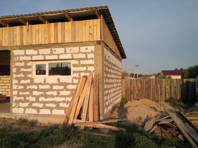 Гараж из стеновых блоков