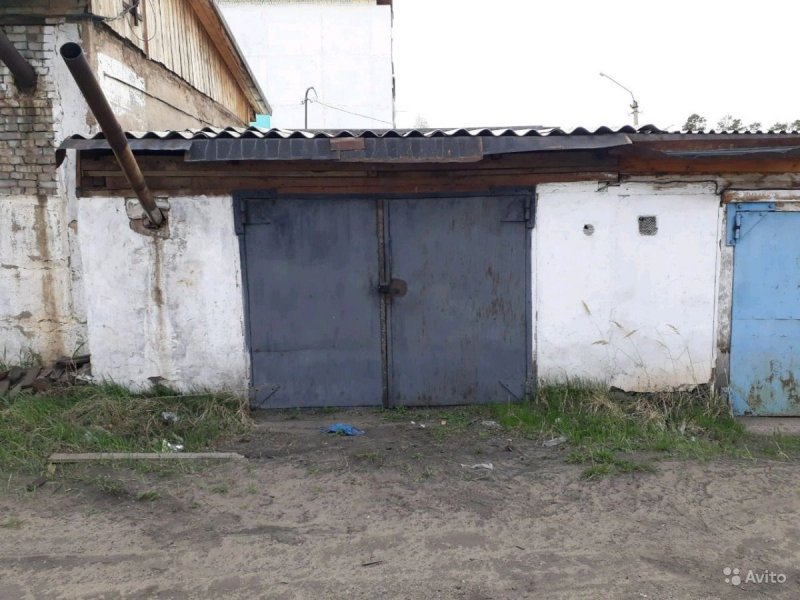Deep Sea Garage Door