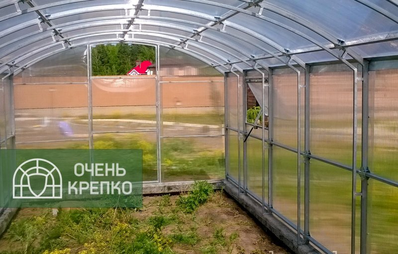 Теплица Прямостенная 2м