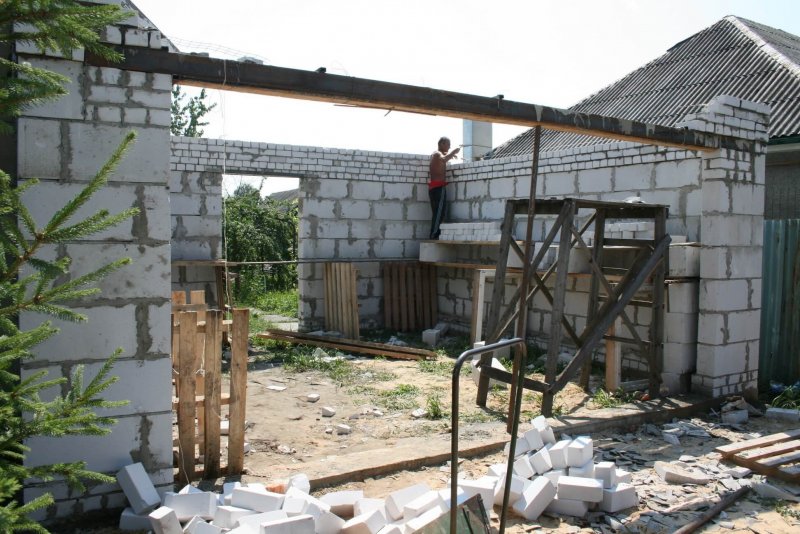 Гараж из пенобетона