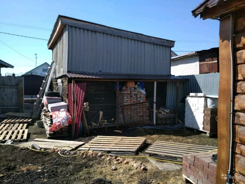 Гараж со шпалы без фундамента