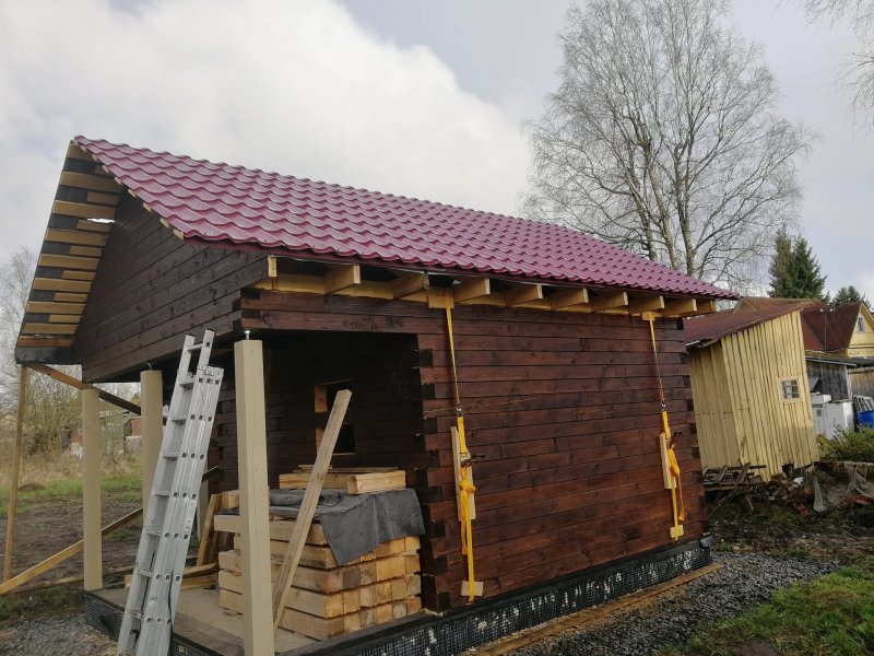 Беседка из горбыля