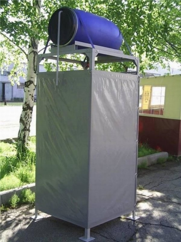 Душ на даче из емкости