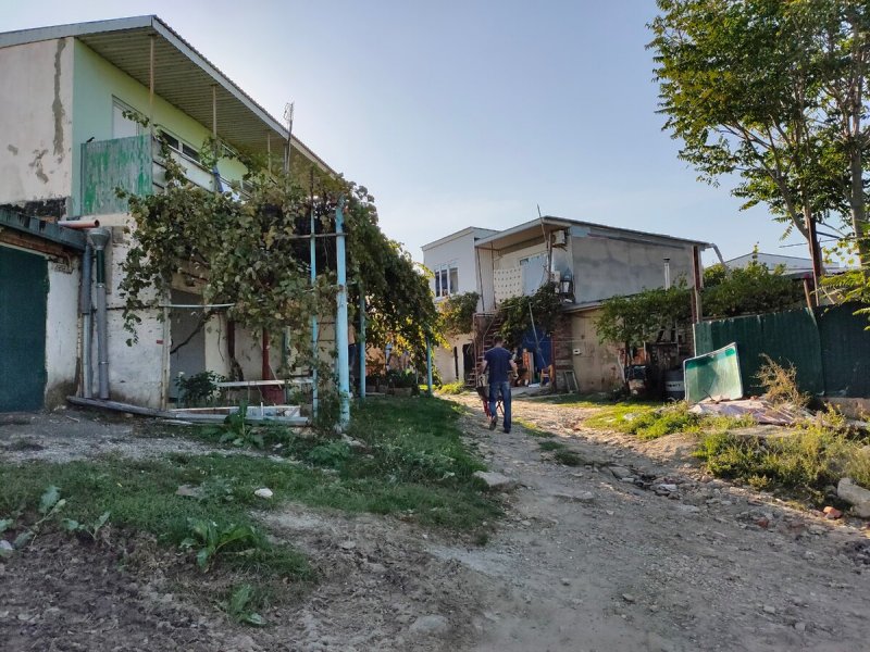 Можно ли завести ГАЗ В жилой гараж помещение в Сочи