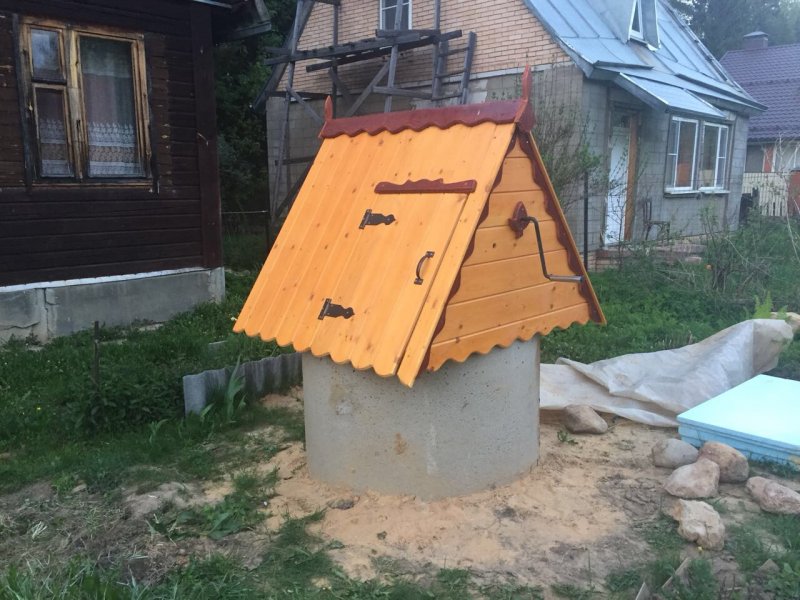 Декор кольца колодца