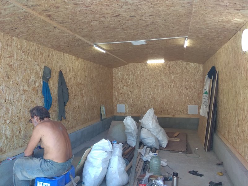 Обшивка гаража OSB
