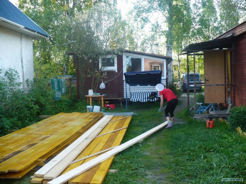 Благоустройство дачного участка с бытовкой