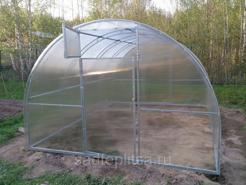 Каркас теплицы Кремлевская Люкс 3х4x2,1 м 3 дуги