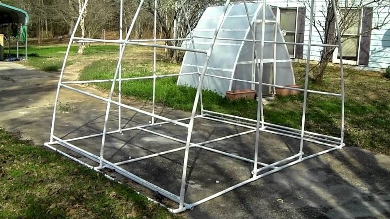 Мини парник из пластиковых труб