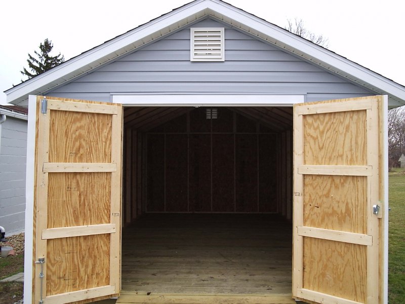 Metal Garage 20x 26