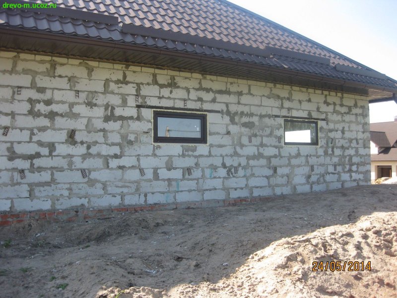 Window of the World гараж