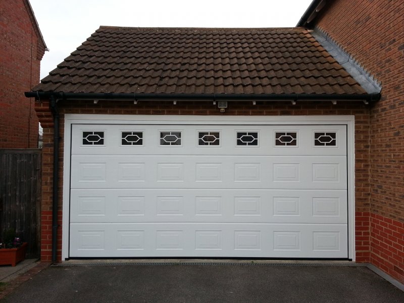 Garage Screen 2020