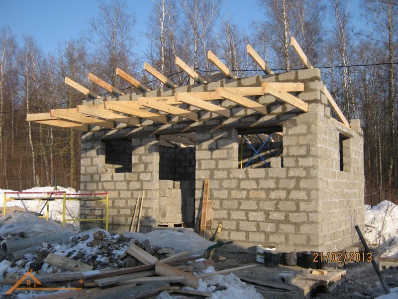 Сарай из газосиликатных блоков