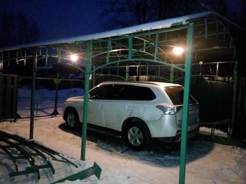 Автонавес Ладный