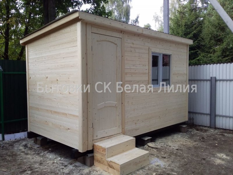 Баня сарай туалет углом