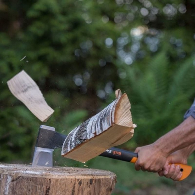 Fiskars x17