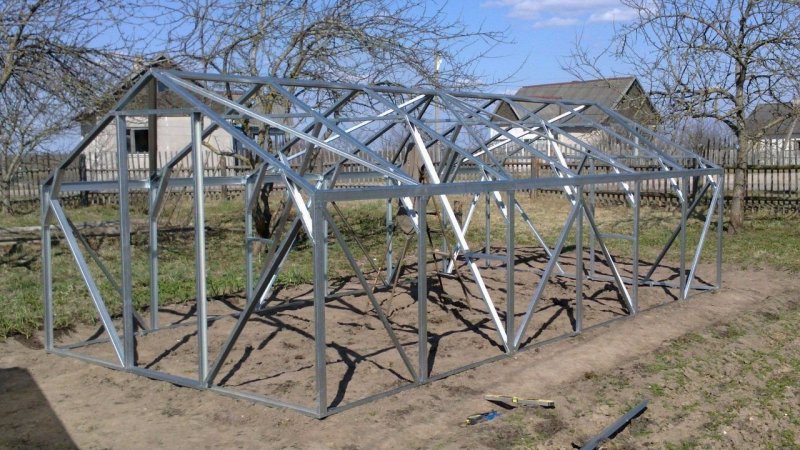 Парник из профильной трубы