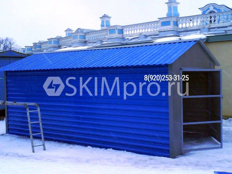 Гараж из синего профнастила