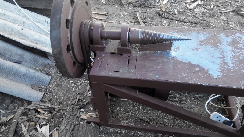 Дровокол со шкивом от ГАЗ 66
