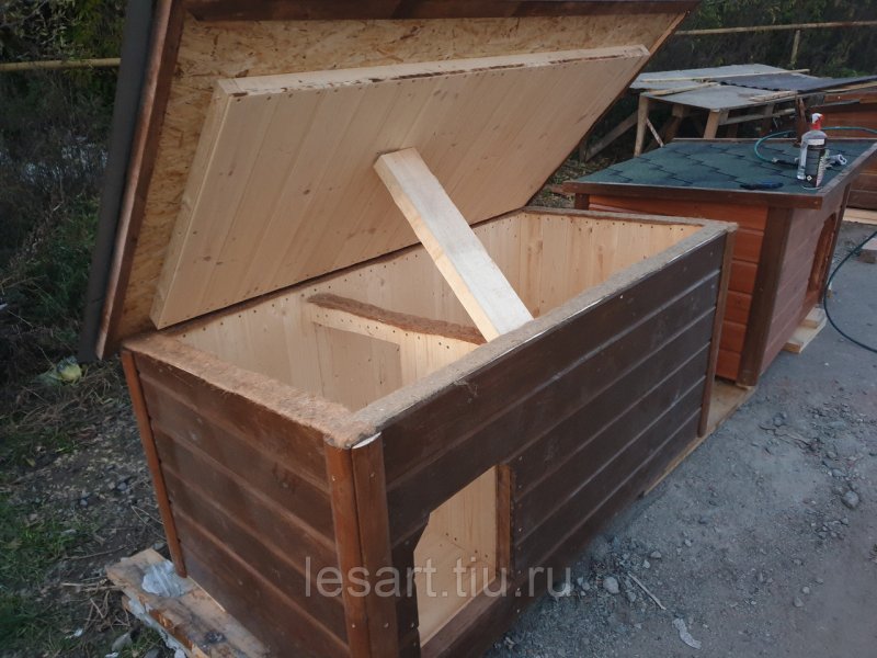 Конура для собаки утепленная