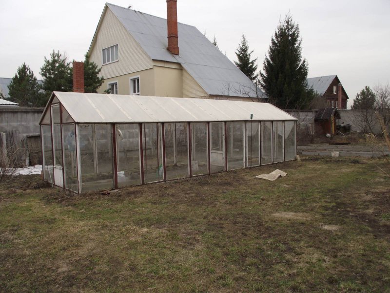 Парник из старых окон