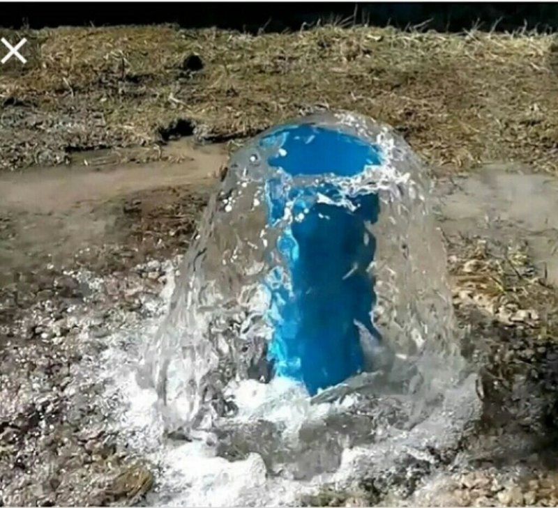 Вода из артезианской скважины