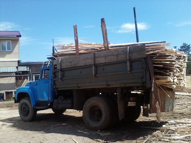 ГАЗ 53 ГАЗ 66 дрова