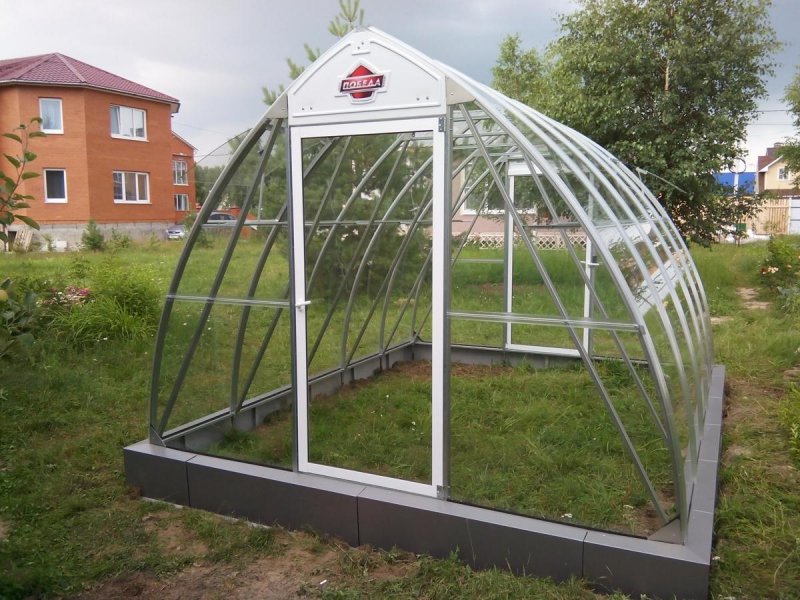 Парник из алюминия