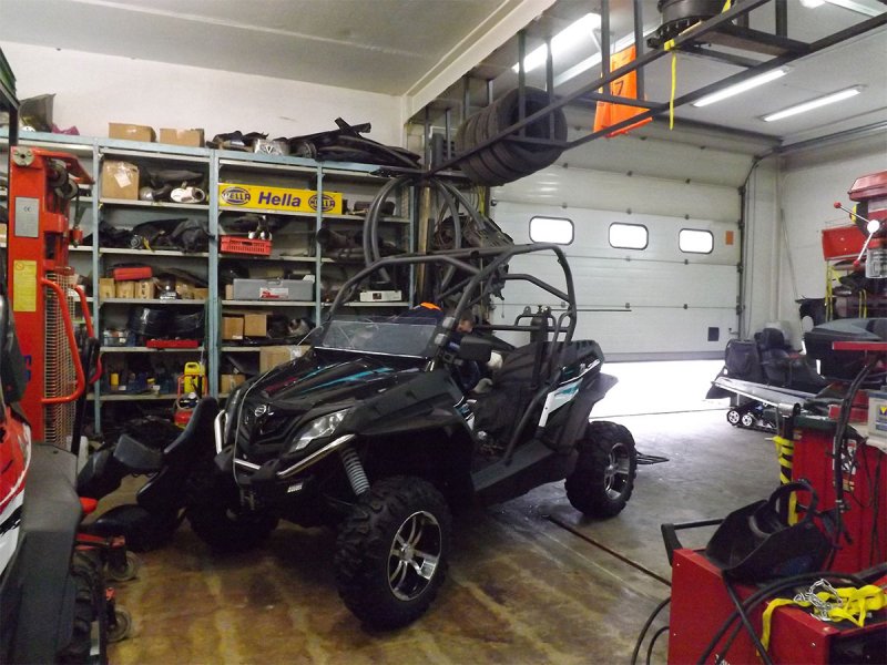 BRP CFMOTO Polaris