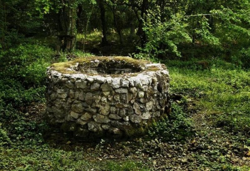 Каменная Криница