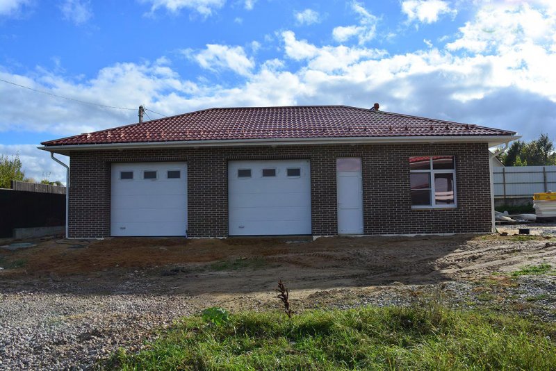 Гараж из газоблока