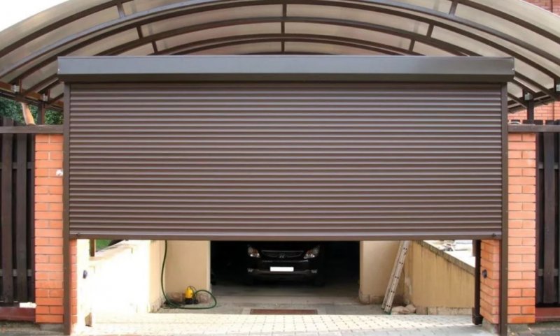 Роллетные ворота DOORHAN
