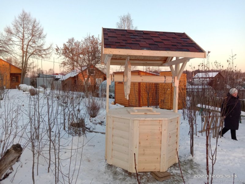 Деревянный колодец