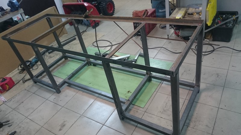 Верстак сварочный из профильной трубы 40x20