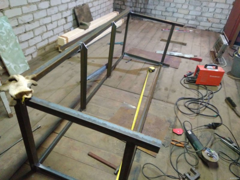 Верстак из профиля 40x20