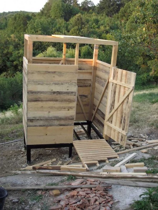 Каркас душевой кабины из дерева