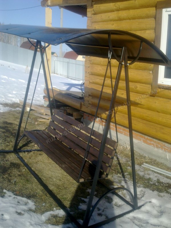 Крыша для садовых качелей