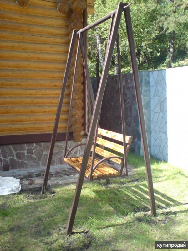 Детские качели из металла