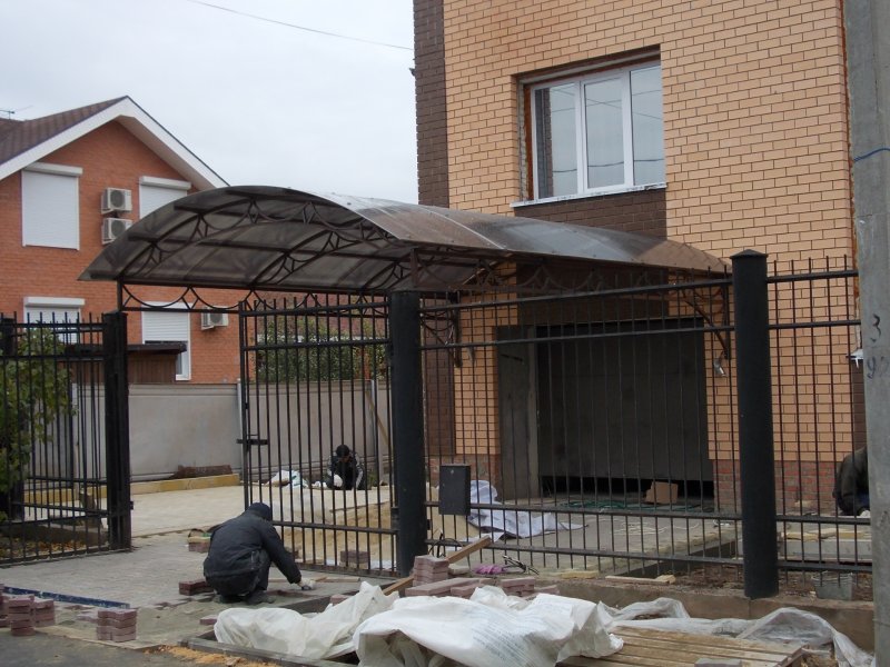 Пристроенный навес для авто