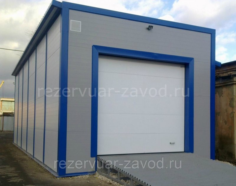 Гараж из сэндвич панелей RAL 7024